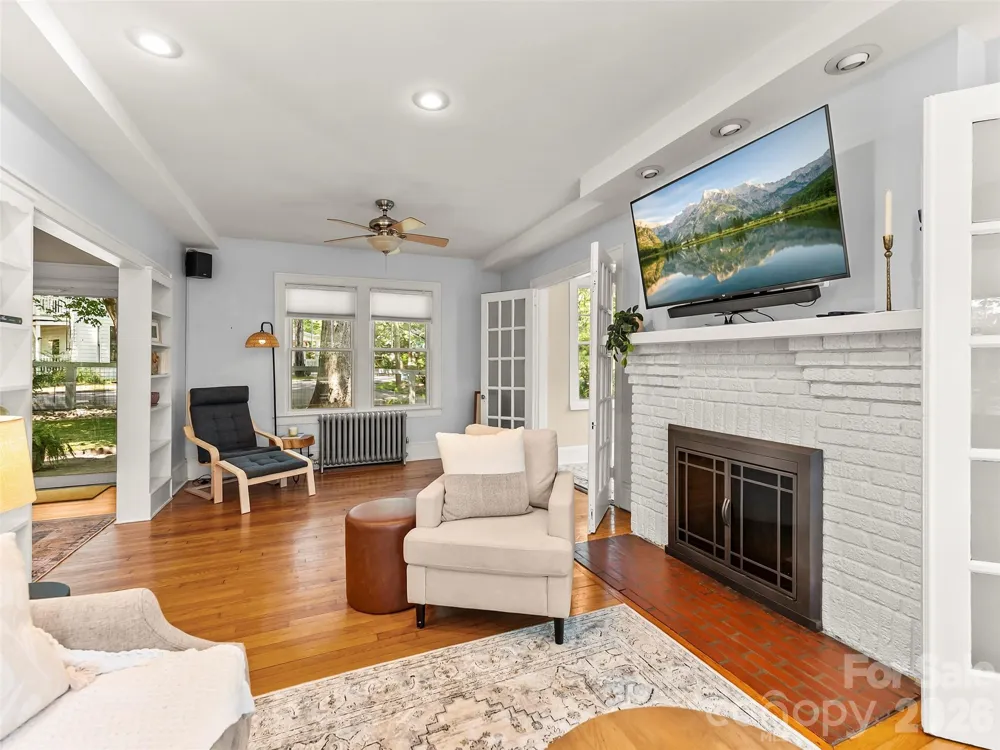 1 Kenilworth Road Asheville, NC 28803