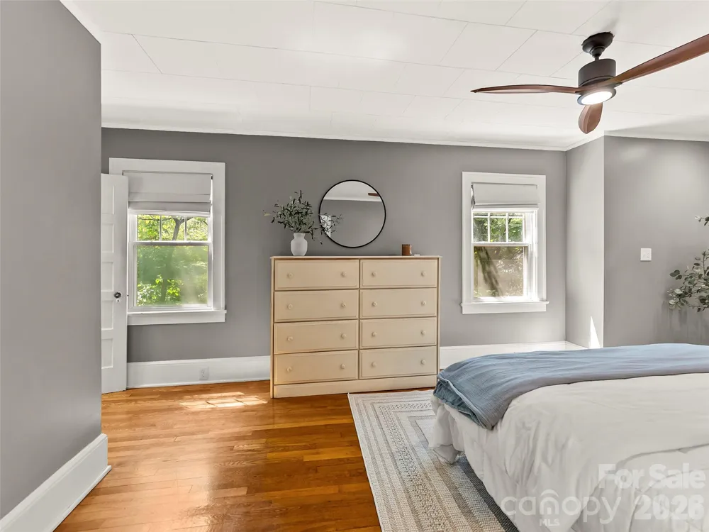 1 Kenilworth Road Asheville, NC 28803