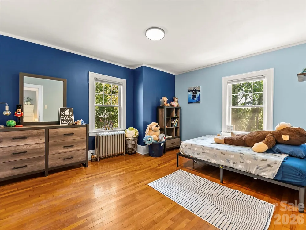 1 Kenilworth Road Asheville, NC 28803