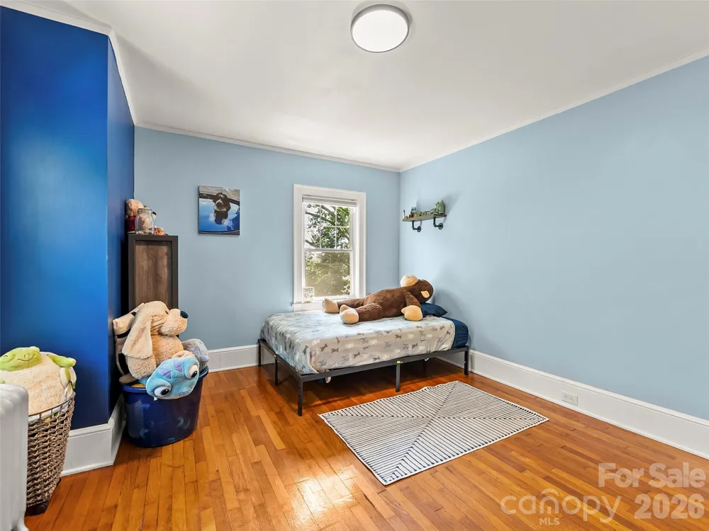 1 Kenilworth Road Asheville, NC 28803