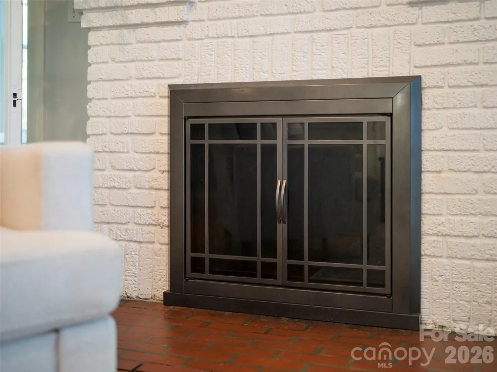 1 Kenilworth Road Asheville, NC 28803