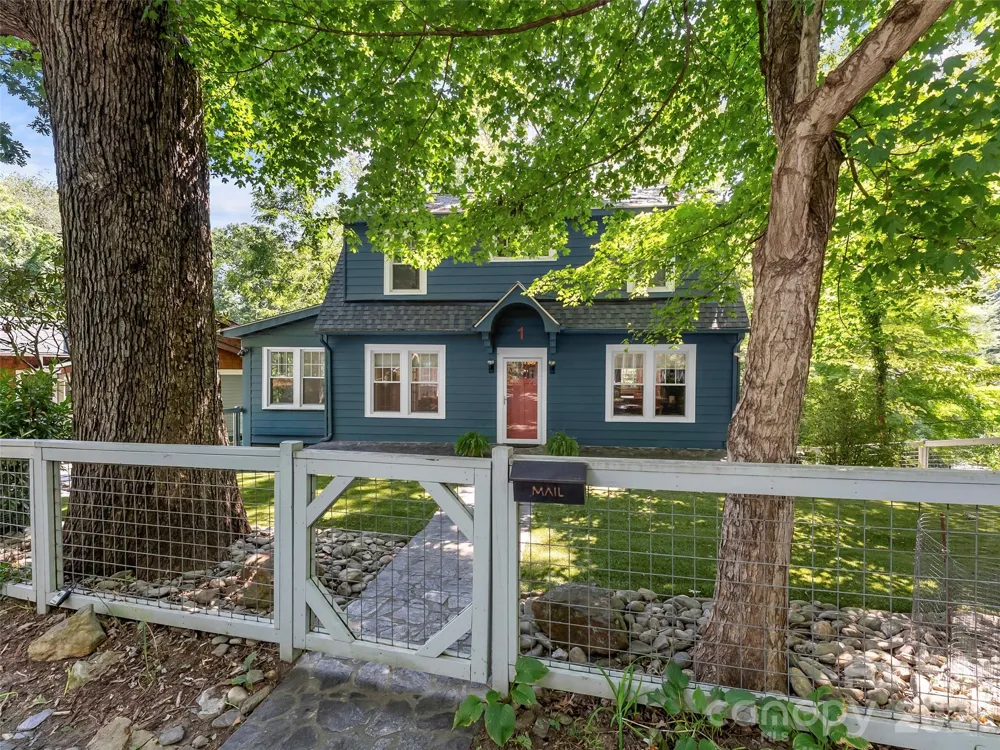 1 Kenilworth Road Asheville, NC 28803