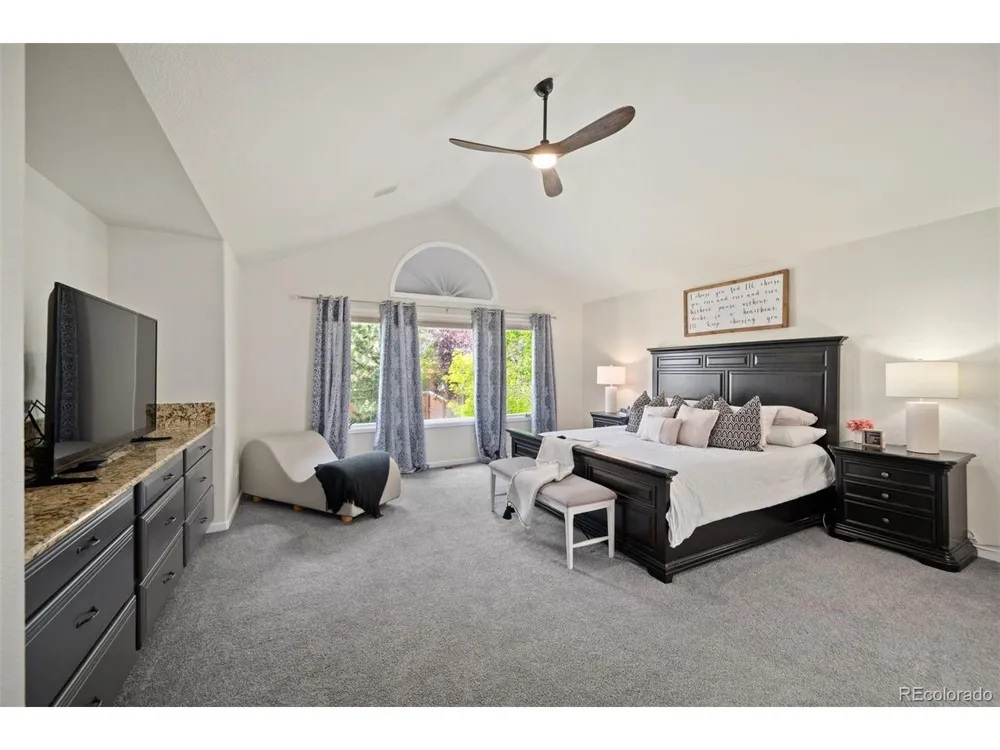 10182 Knoll Circle Littleton, CO 80130