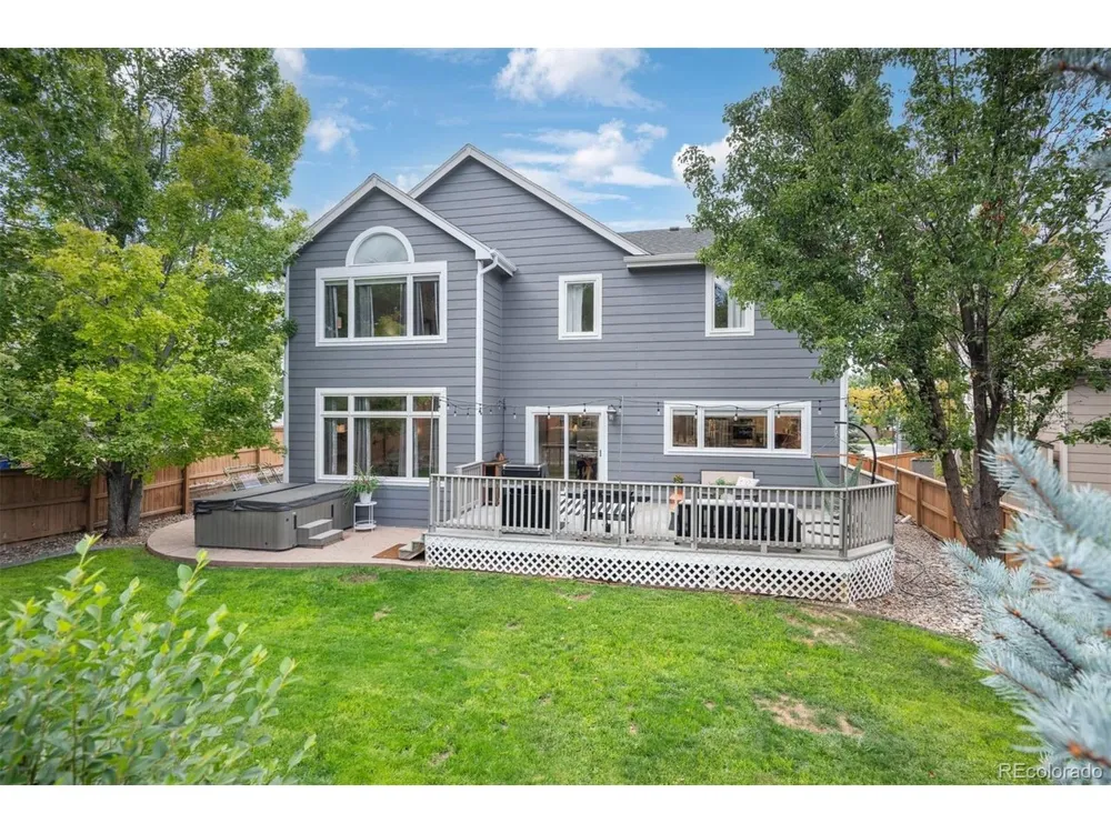10182 Knoll Circle Littleton, CO 80130
