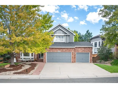 10182 Knoll Circle
