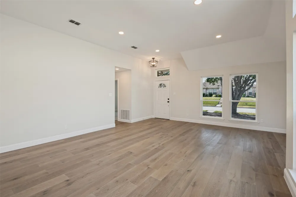 5849 Baker Drive The Colony, TX 75056