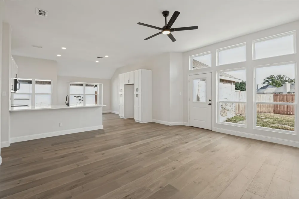 5849 Baker Drive The Colony, TX 75056