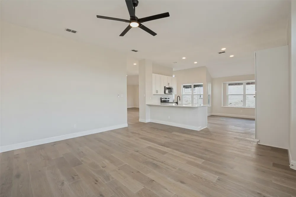 5849 Baker Drive The Colony, TX 75056