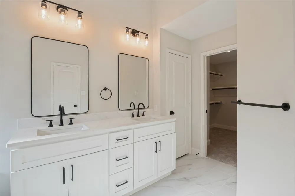 5849 Baker Drive The Colony, TX 75056