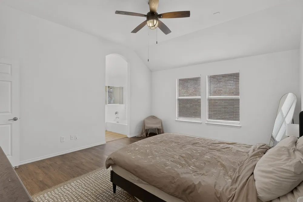 905 Lake Grove Drive Little Elm, TX 75068