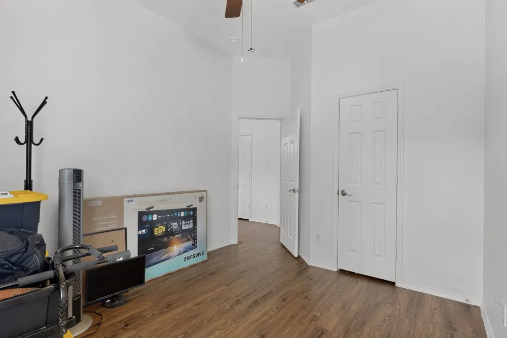 905 Lake Grove Drive Little Elm, TX 75068