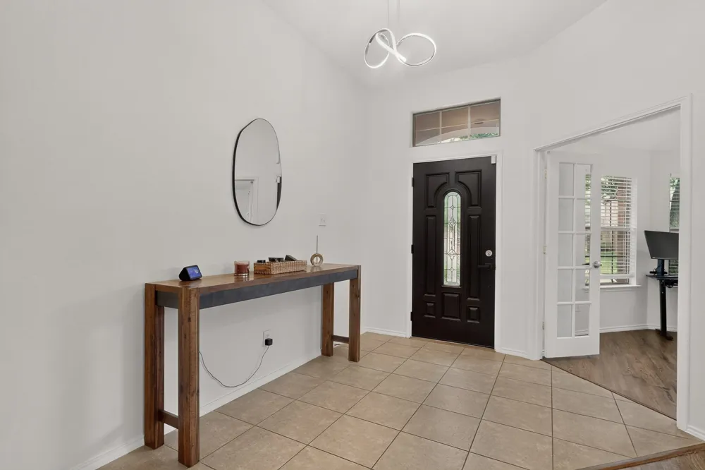 905 Lake Grove Drive Little Elm, TX 75068