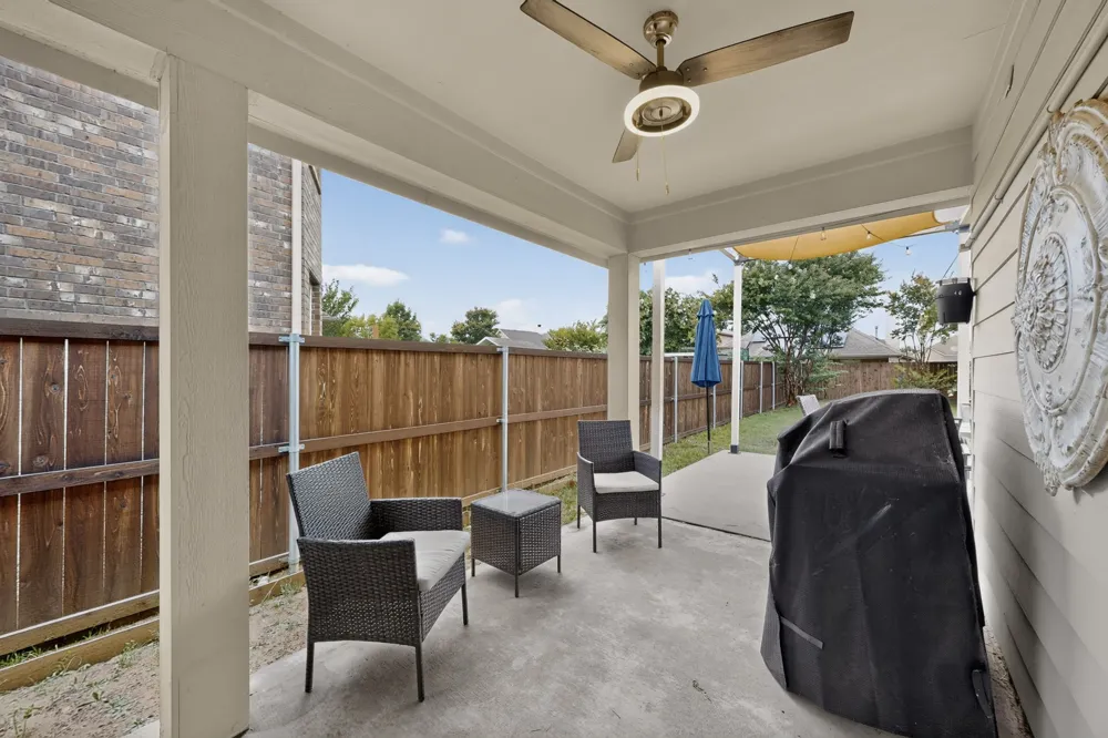 905 Lake Grove Drive Little Elm, TX 75068