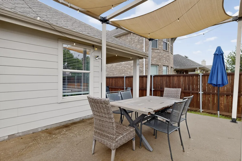 905 Lake Grove Drive Little Elm, TX 75068