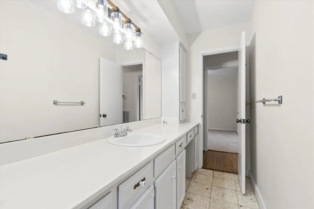 1411 Big Horn Drive Houston, TX 77090