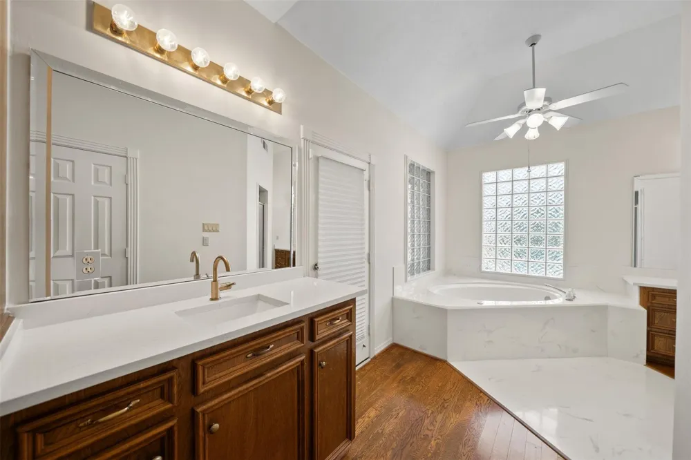 5406 Autumn Breeze Court Spring, TX 77379