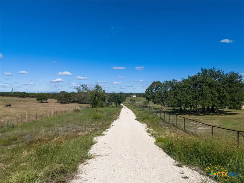 6855 FM 2657 Kempner, TX 76539