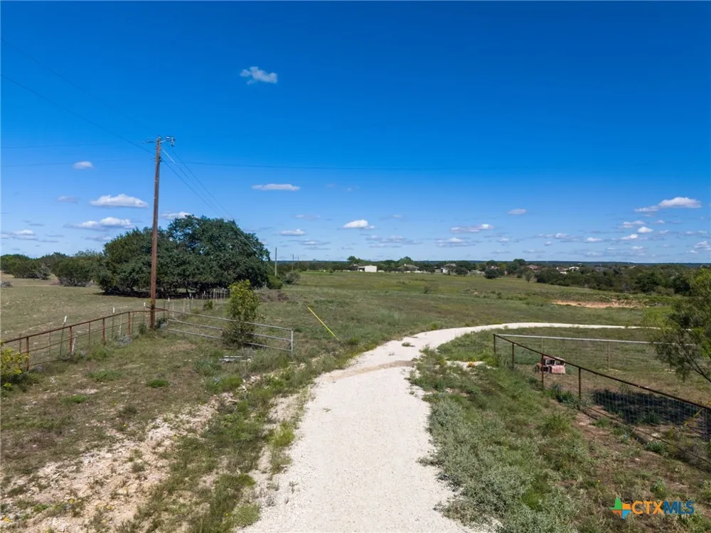 6855 FM 2657 Kempner, TX 76539