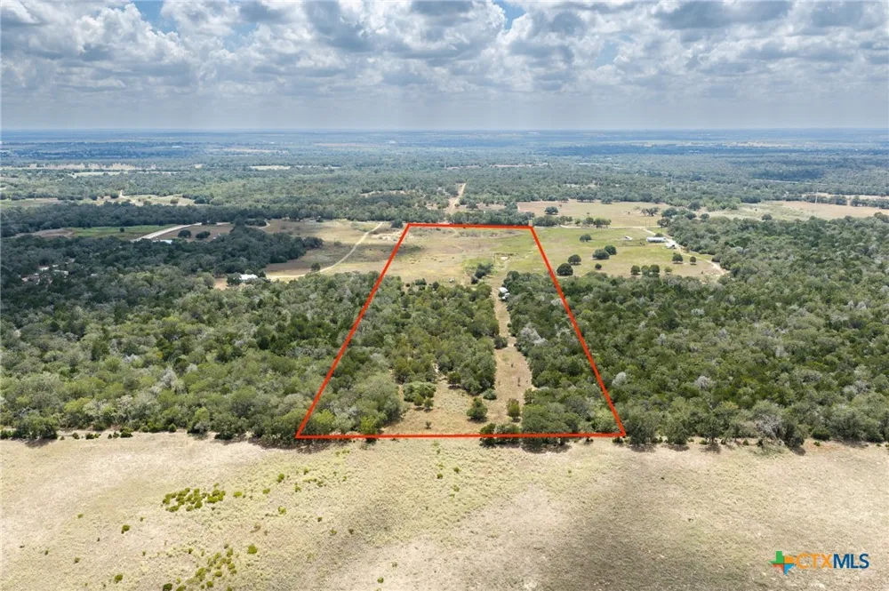 2195 Mule Creek Road Harwood, TX 78632