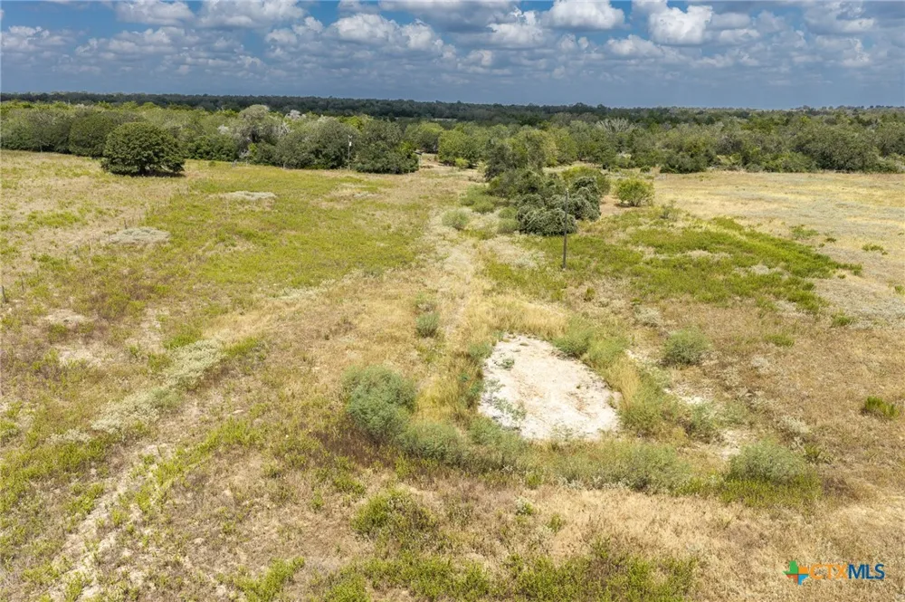 2195 Mule Creek Road Harwood, TX 78632