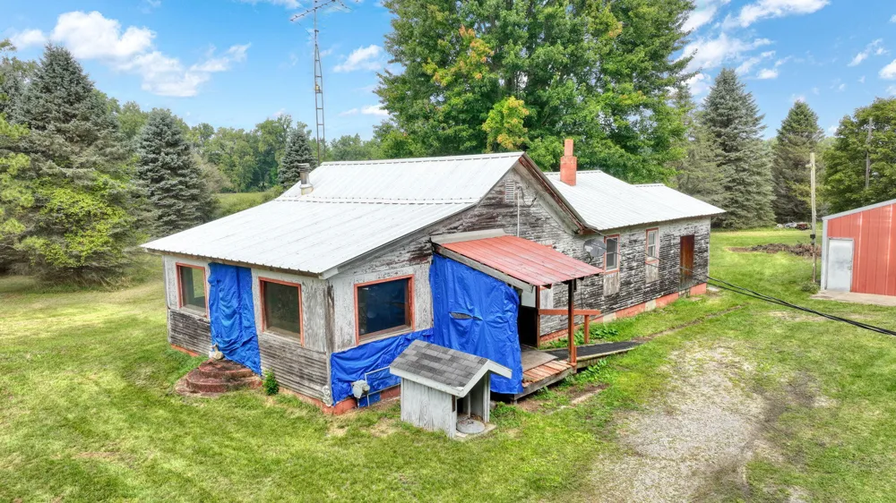 5096 Page Avenue Jackson, MI 49201