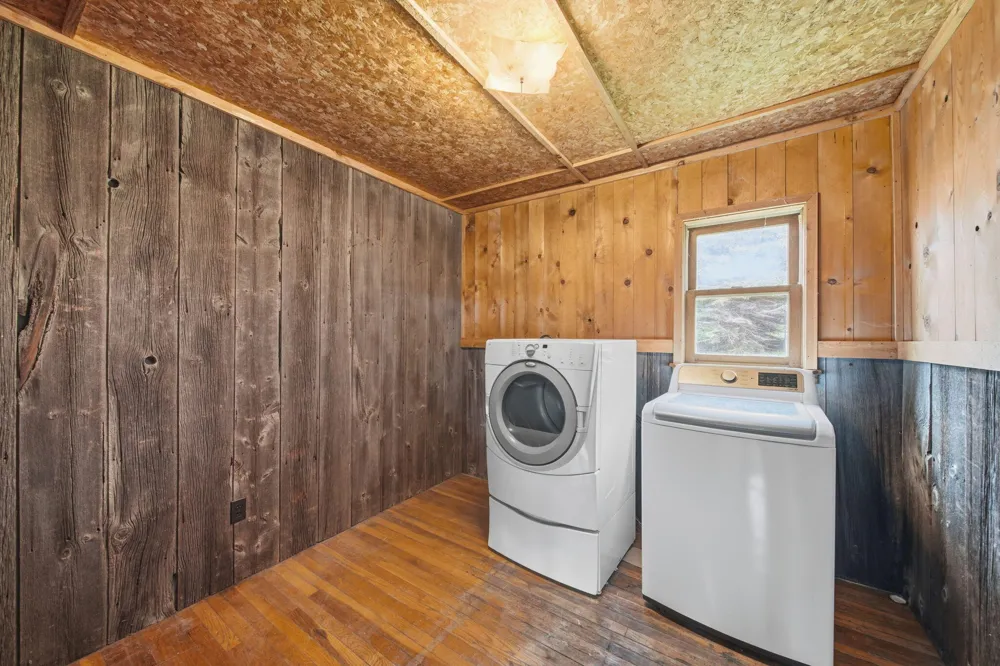 5096 Page Avenue Jackson, MI 49201