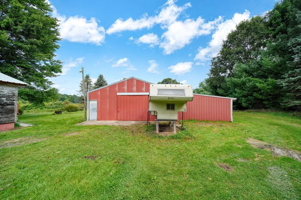 5096 Page Avenue Jackson, MI 49201