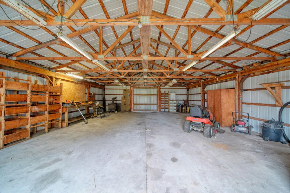 5096 Page Avenue Jackson, MI 49201