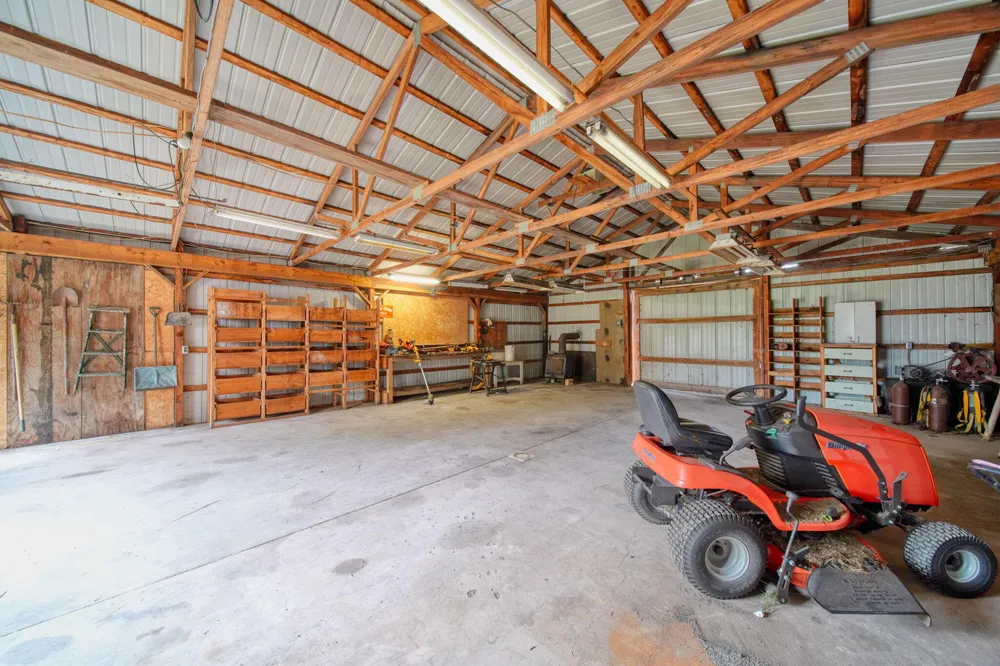5096 Page Avenue Jackson, MI 49201