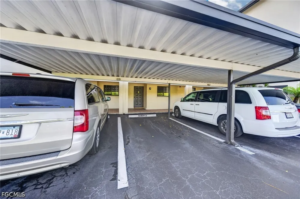 SE 17th Place #103 Cape Coral, FL 33904