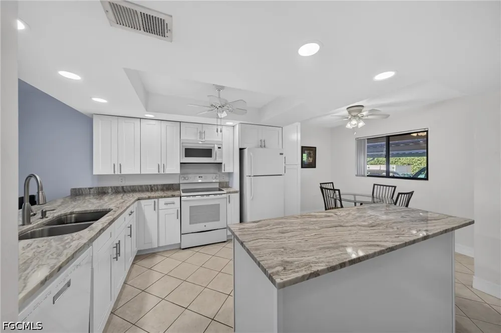 SE 17th Place #103 Cape Coral, FL 33904