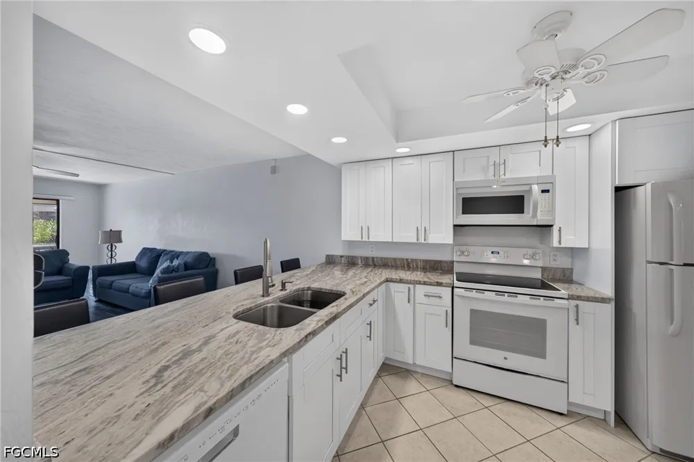 SE 17th Place #103 Cape Coral, FL 33904