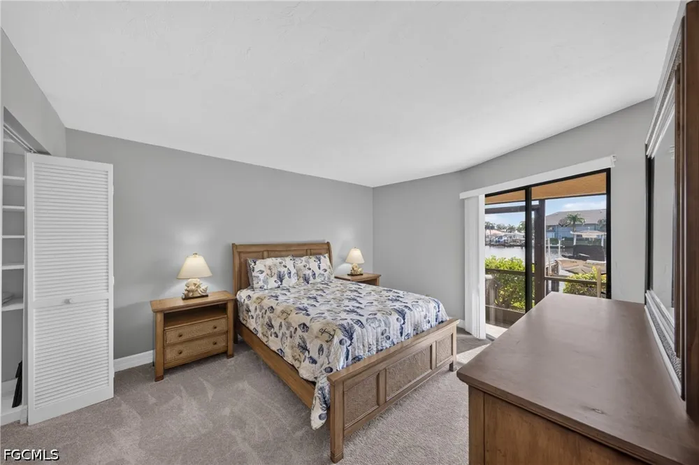 SE 17th Place #103 Cape Coral, FL 33904