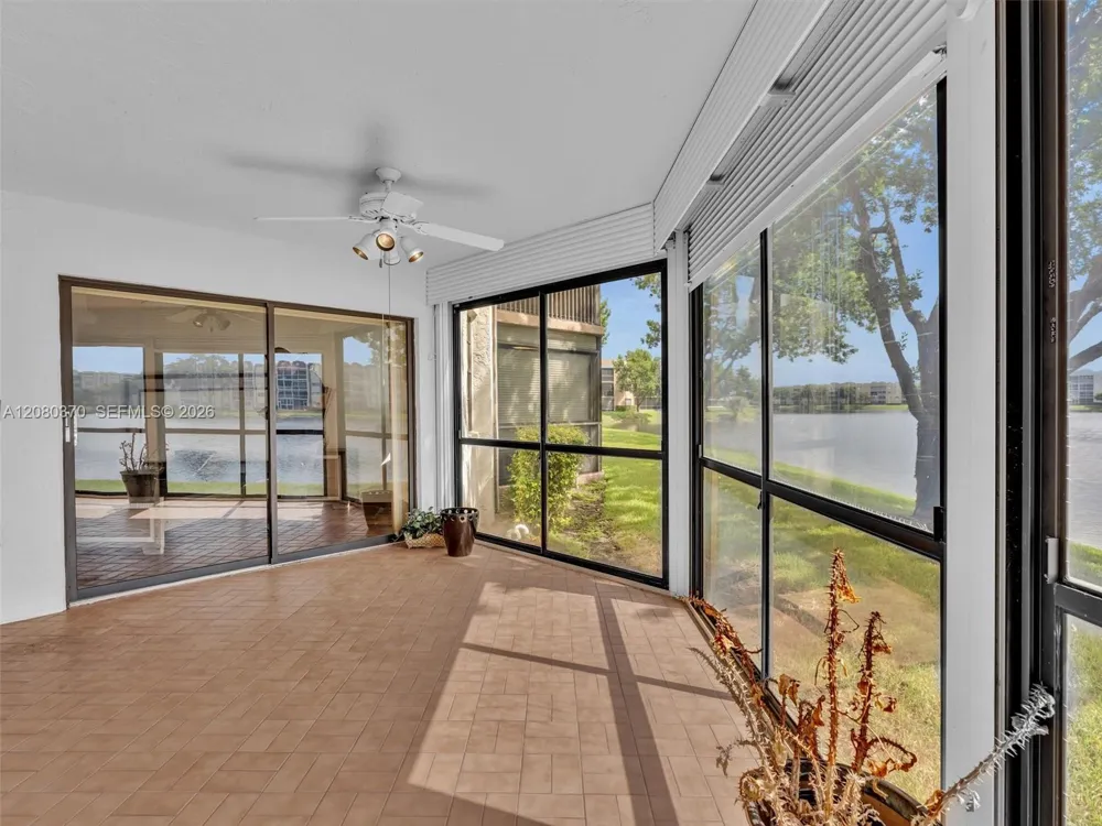 7518 Fairfax Dr #110 Tamarac, FL 33321
