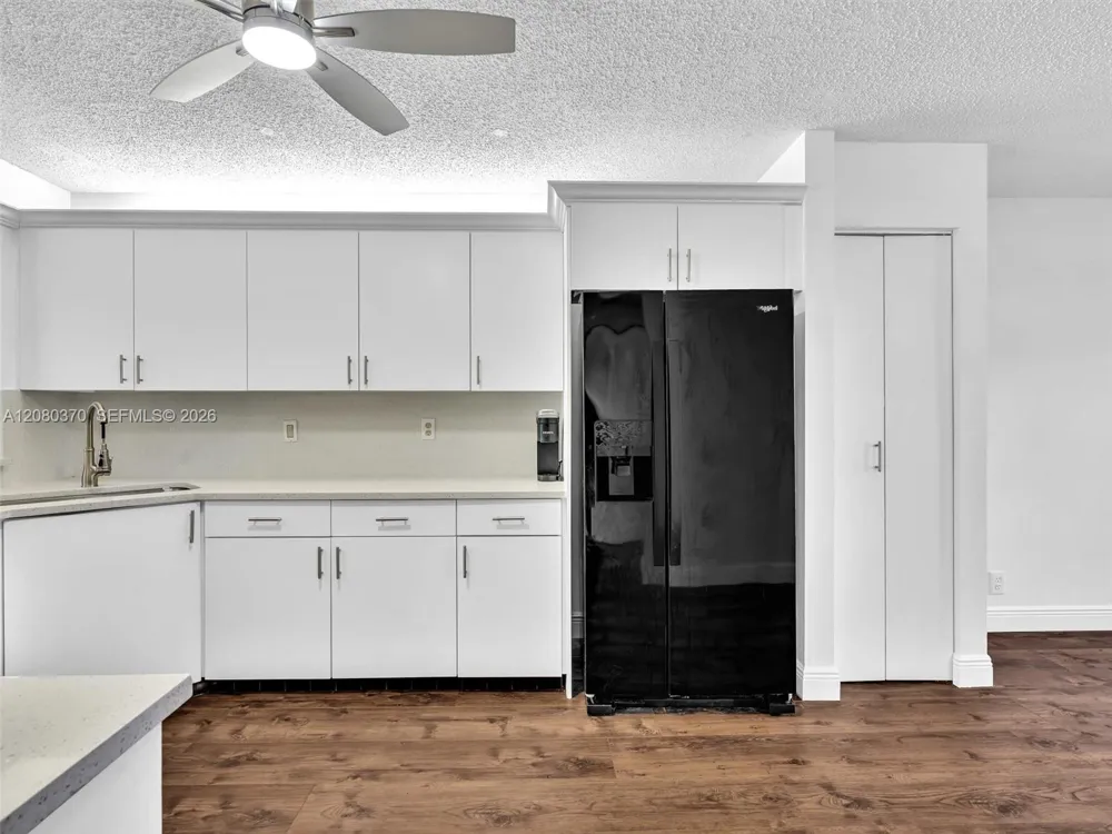7518 Fairfax Dr #110 Tamarac, FL 33321