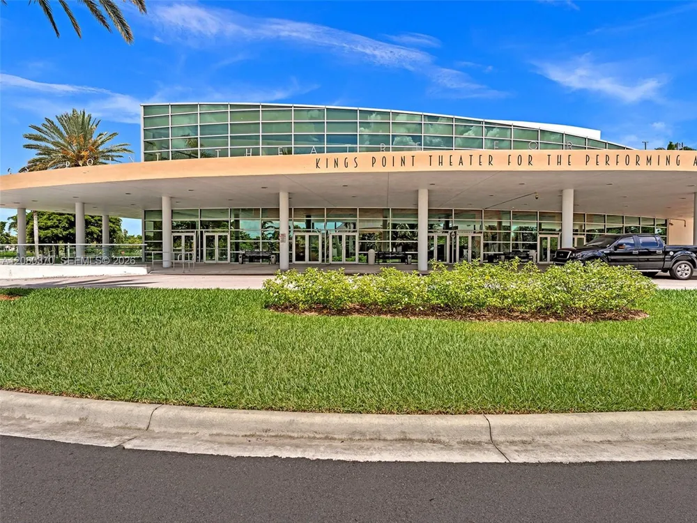 7518 Fairfax Dr #110 Tamarac, FL 33321