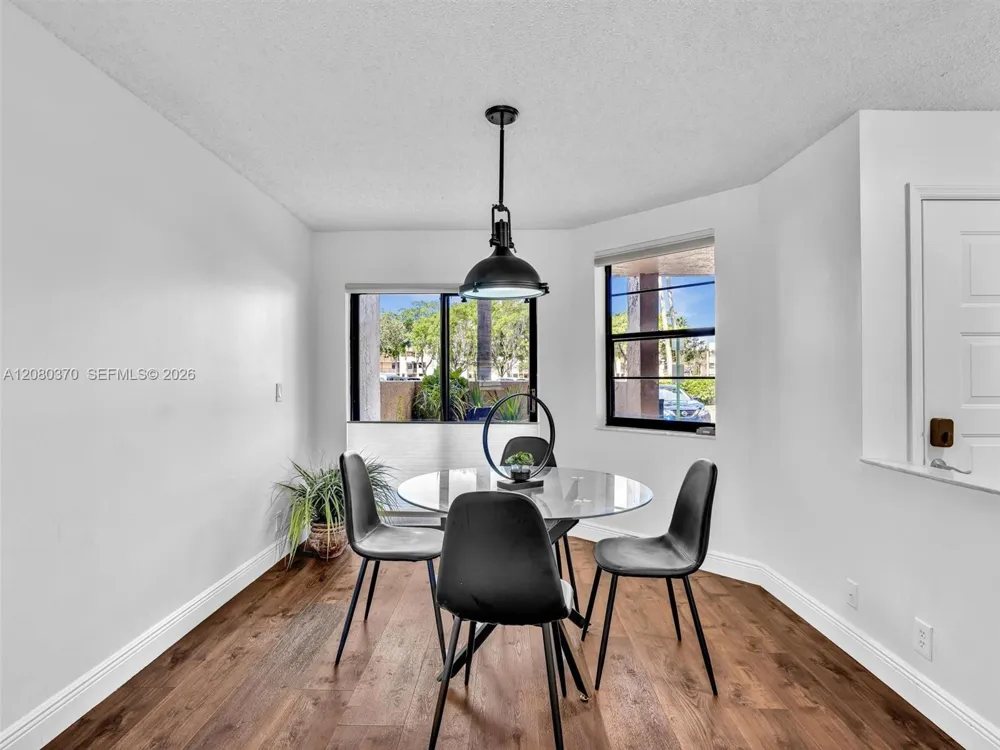 7518 Fairfax Dr #110 Tamarac, FL 33321