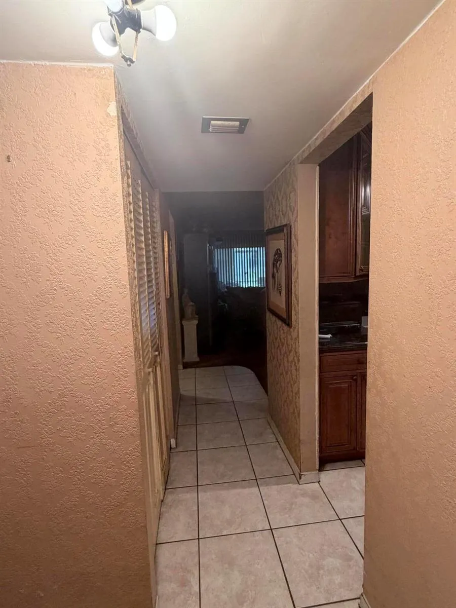 3090 HOLIDAY SPRINGS BOULEVARD #105 Margate, FL 33063