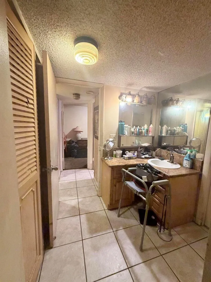 3090 HOLIDAY SPRINGS BOULEVARD #105 Margate, FL 33063