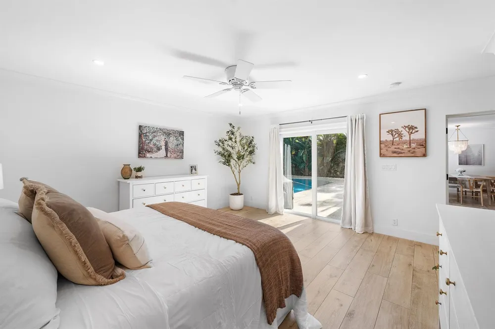 2641 NE 52nd Street Lighthouse Point, FL 33064