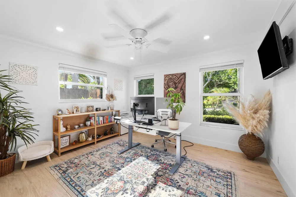 2641 NE 52nd Street Lighthouse Point, FL 33064