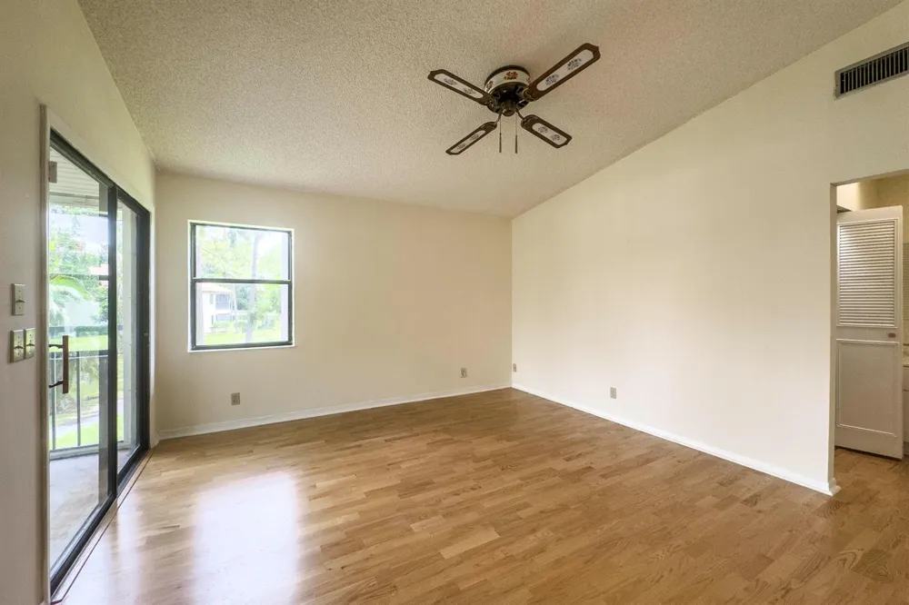 3362 Lucerne Park Drive 