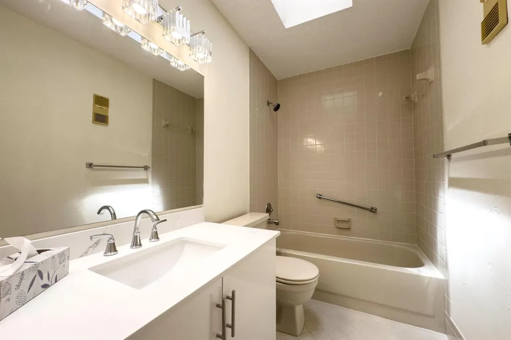 3362 Lucerne Park Drive 