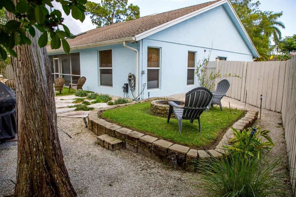 900 COSMOS COURT Wellington, FL 33414