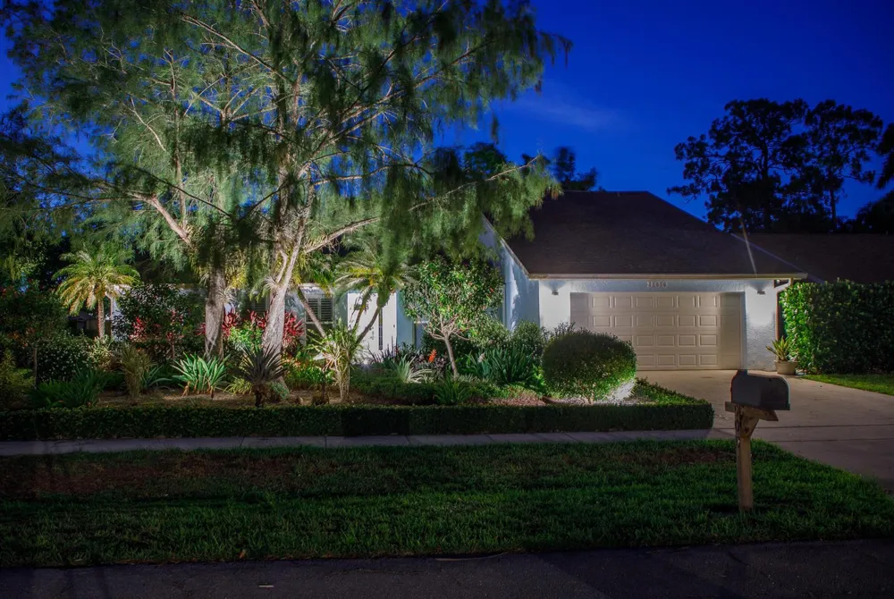 900 COSMOS COURT Wellington, FL 33414