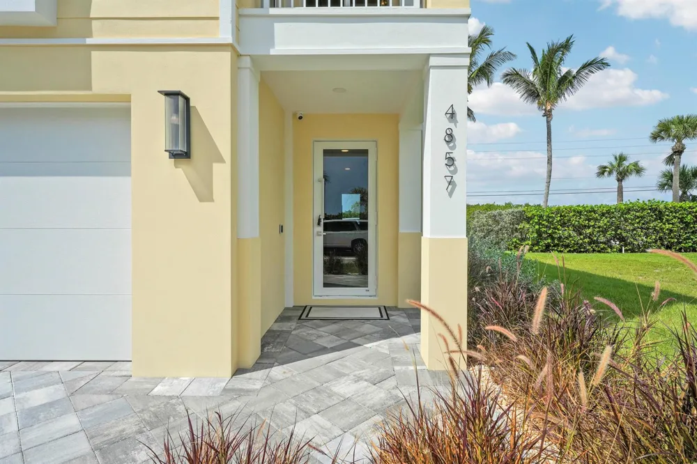 4857 Watersong Way Fort Pierce, FL 34949