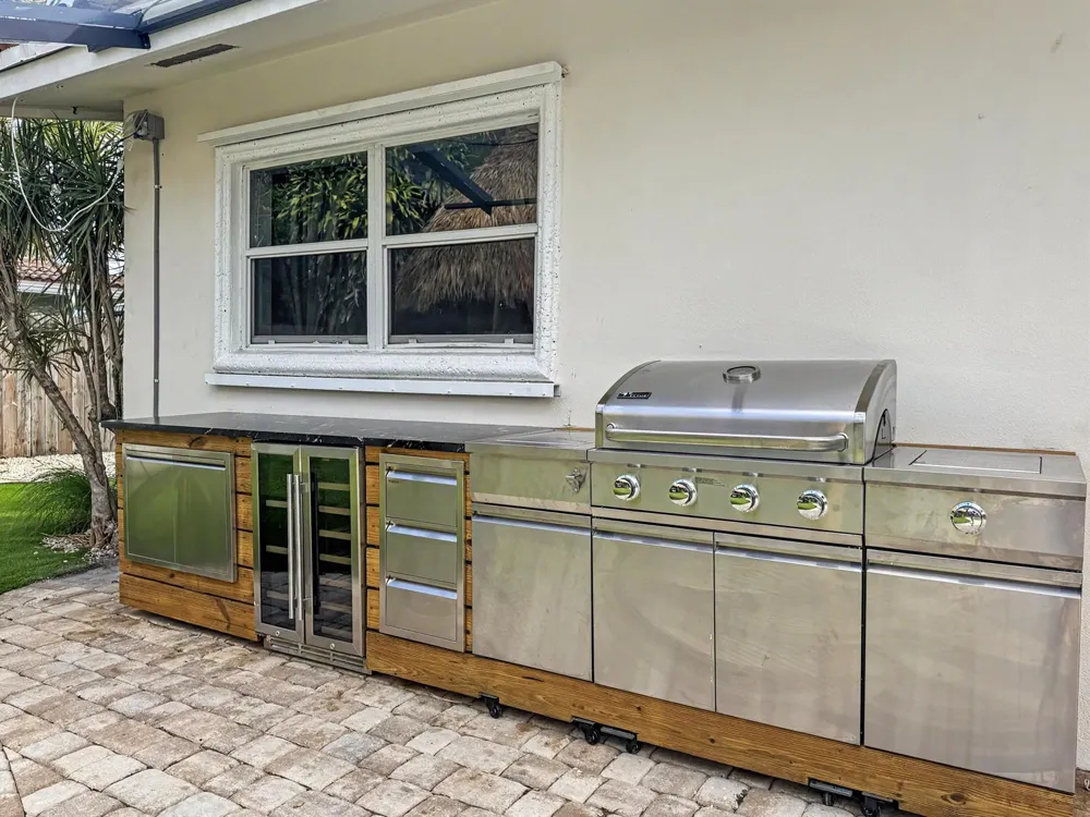 2836 NW 11TH AVENUE Wilton Manors, FL 33311