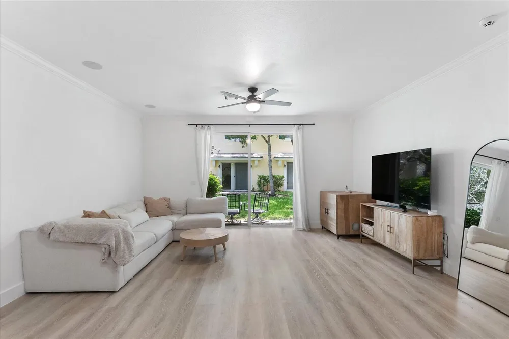 7783 DEERCREEK COURT Davie, FL 33328