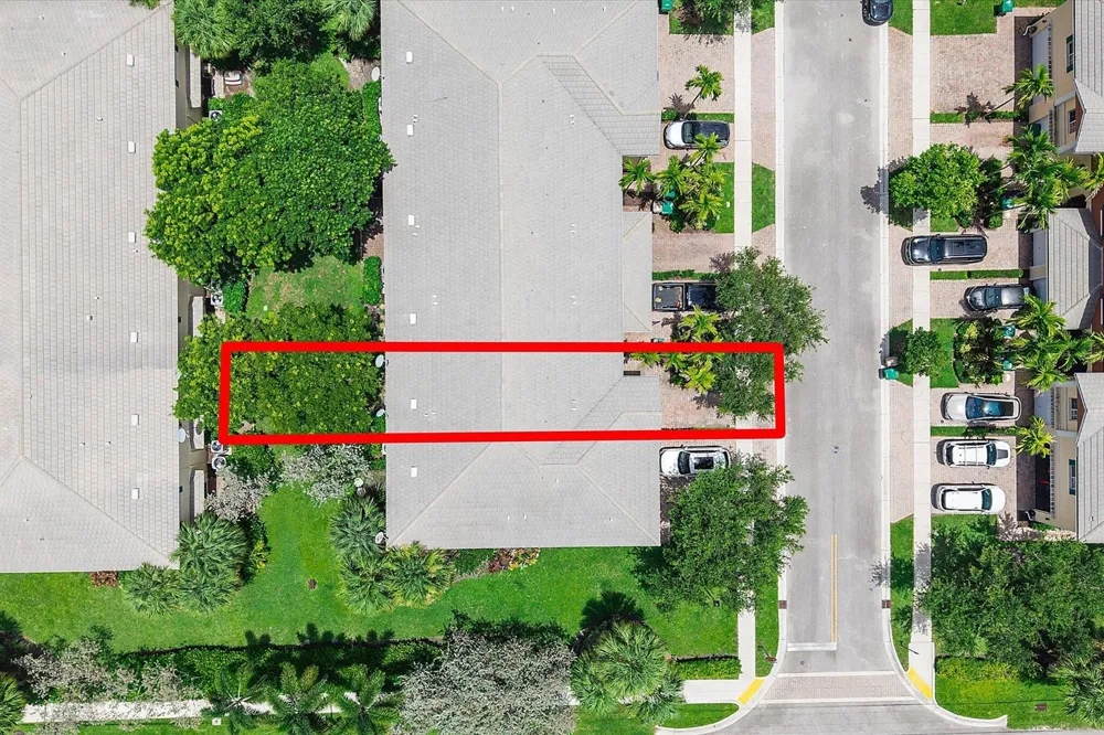 7783 DEERCREEK COURT Davie, FL 33328