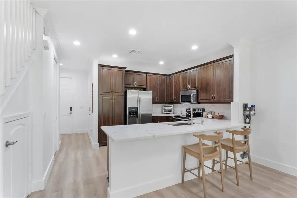 7783 DEERCREEK COURT Davie, FL 33328